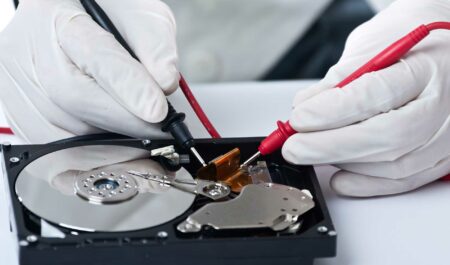 Электрические внедорожники: Будущее автомобильного мира на бездорожье