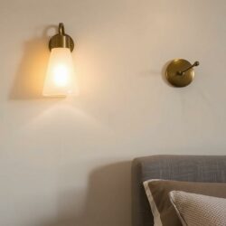 Бра в спальню: как выбрать свет, который действительно работает