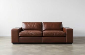 Кожаный раскладной диван: практичный стиль для гостиной и спальни